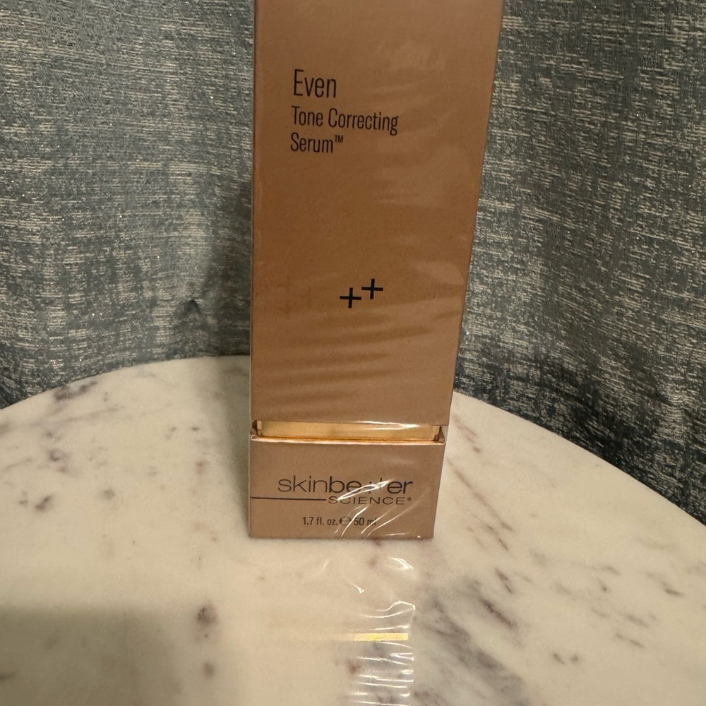 Even Tone Correcting Serum